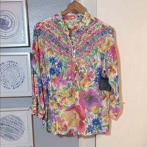 NWT John Mark Womens Watercolor Floral Shirring Detail Cinch-tie Sleeve Top Sz L